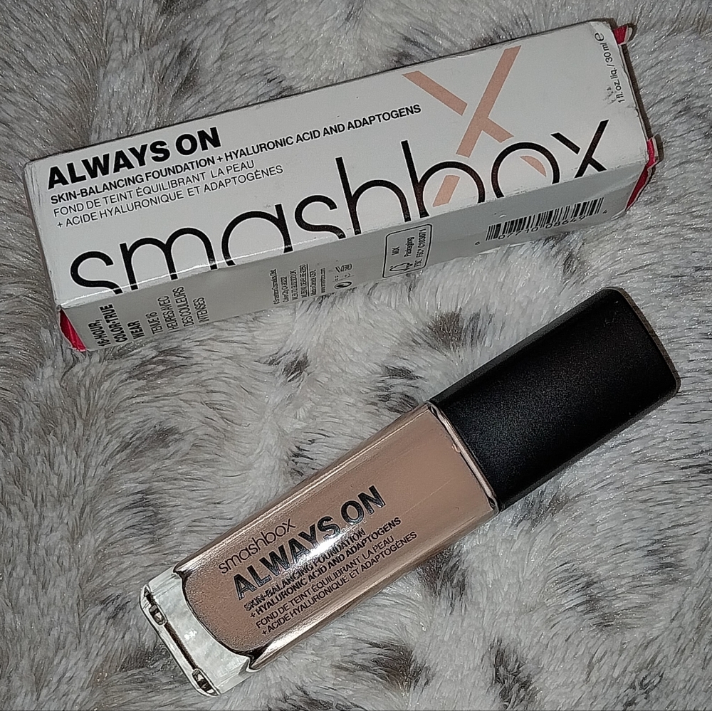 Smashbox  Always On Skin-Balancing Foundation 1 oz  F20C